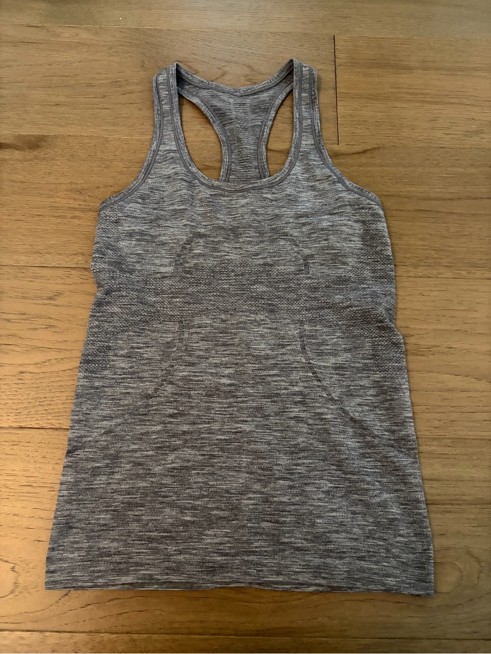 LULULEMON WOMENS RACERBACK TANK TOP ~ GRAY HEATHER!